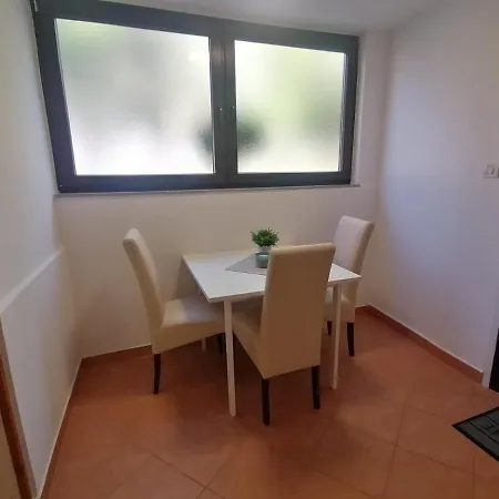 Pepe Новиград