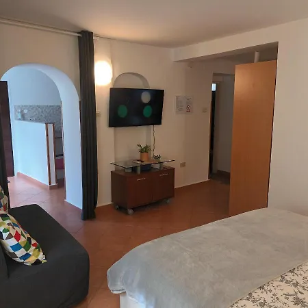 Pepe * Novigrad Istria